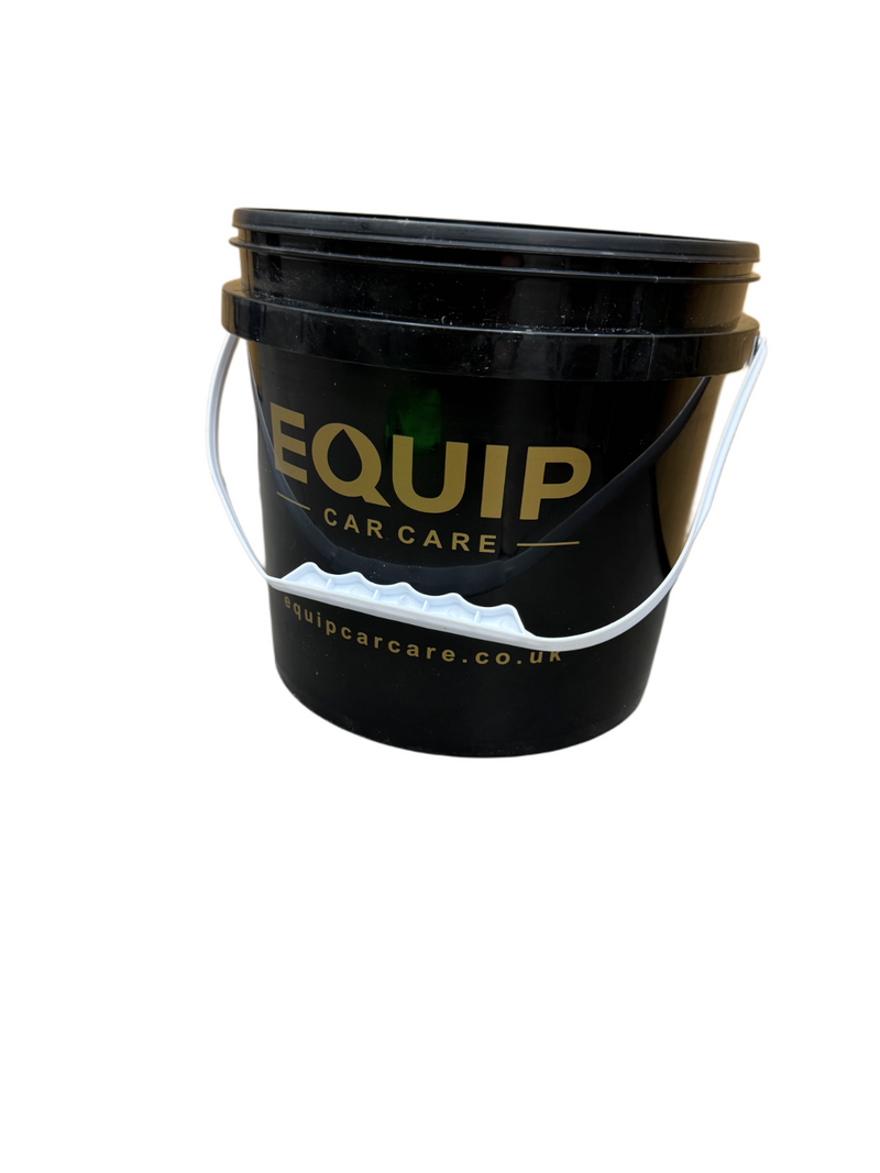 Load image into Gallery viewer, CAR WASH BUCKET AND LID 5 LITRE  - EQUIP CAR CARE
