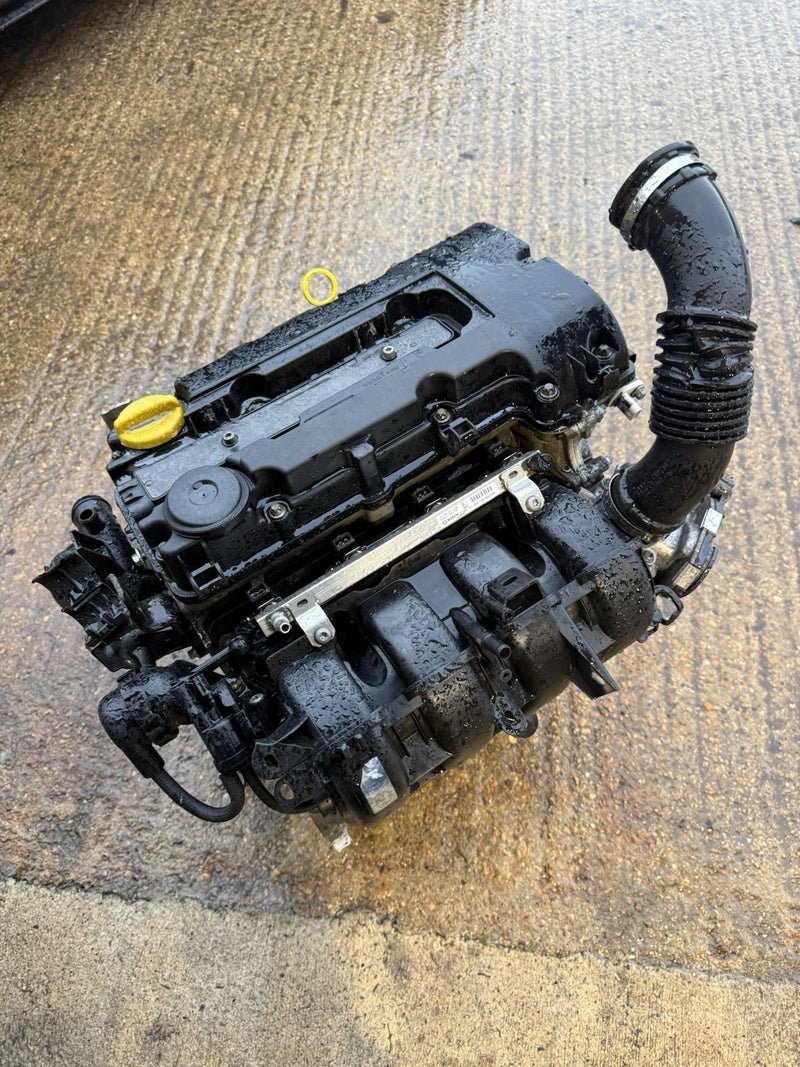 Load image into Gallery viewer, VAUXHALL CORSA D 1.4 PETROL *A14XER* ENGINE CORSA 60k
