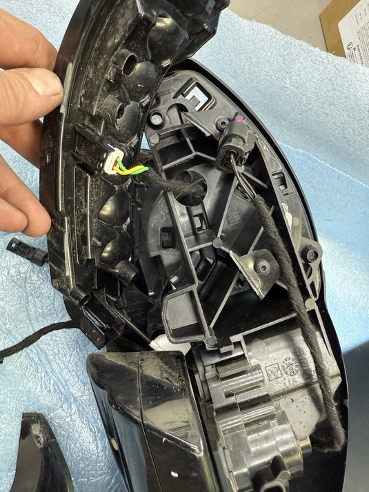LAND ROVER DISCOVERY SPORT 5 Door Black O/S Driver Right Door Mirror