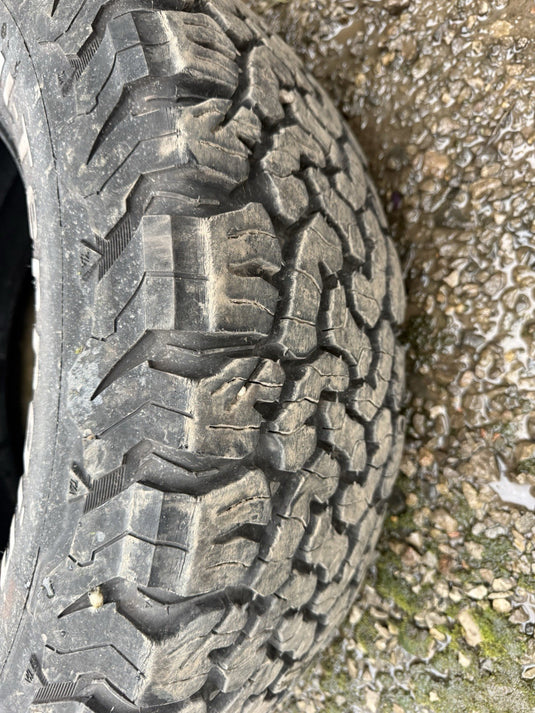 4 X BF GOODRICH 235/70/16 235 70 R16 104S T/A RWL 235 70 16 ALL TERRAIN
