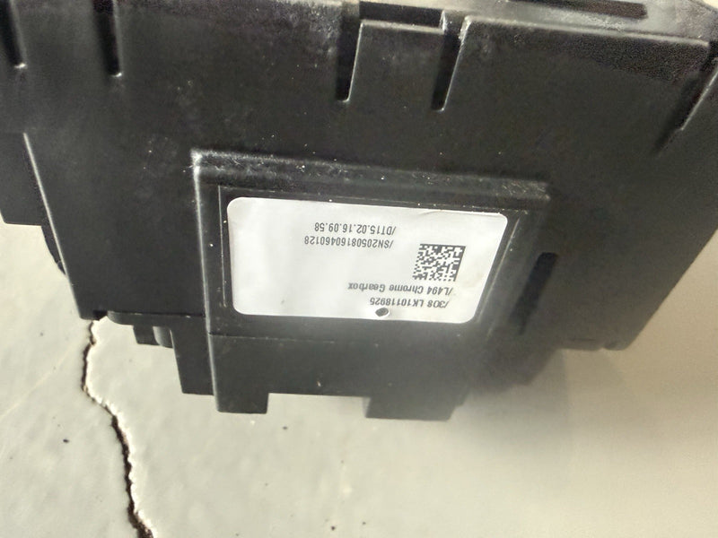 Load image into Gallery viewer, LAND ROVER RANGEROVER Gear Selector JLRDPLA7E453AF LR108936
