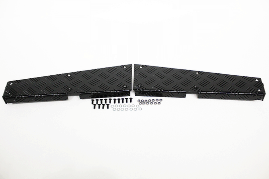 REAR CORNER CHEQUER PLATE KIT - BLACK - DEFENDER 110 PRE - 2007