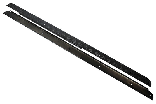 SIDE SILLS CHEQUER PLATE - BLACK - DEFENDER 110 NON - S / WAGON